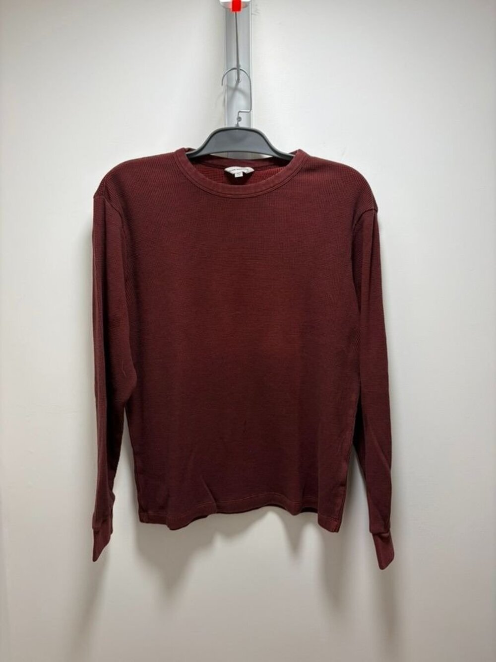 Club Monaco Men’s Waffle Knit Thermal – Large – Burgundy